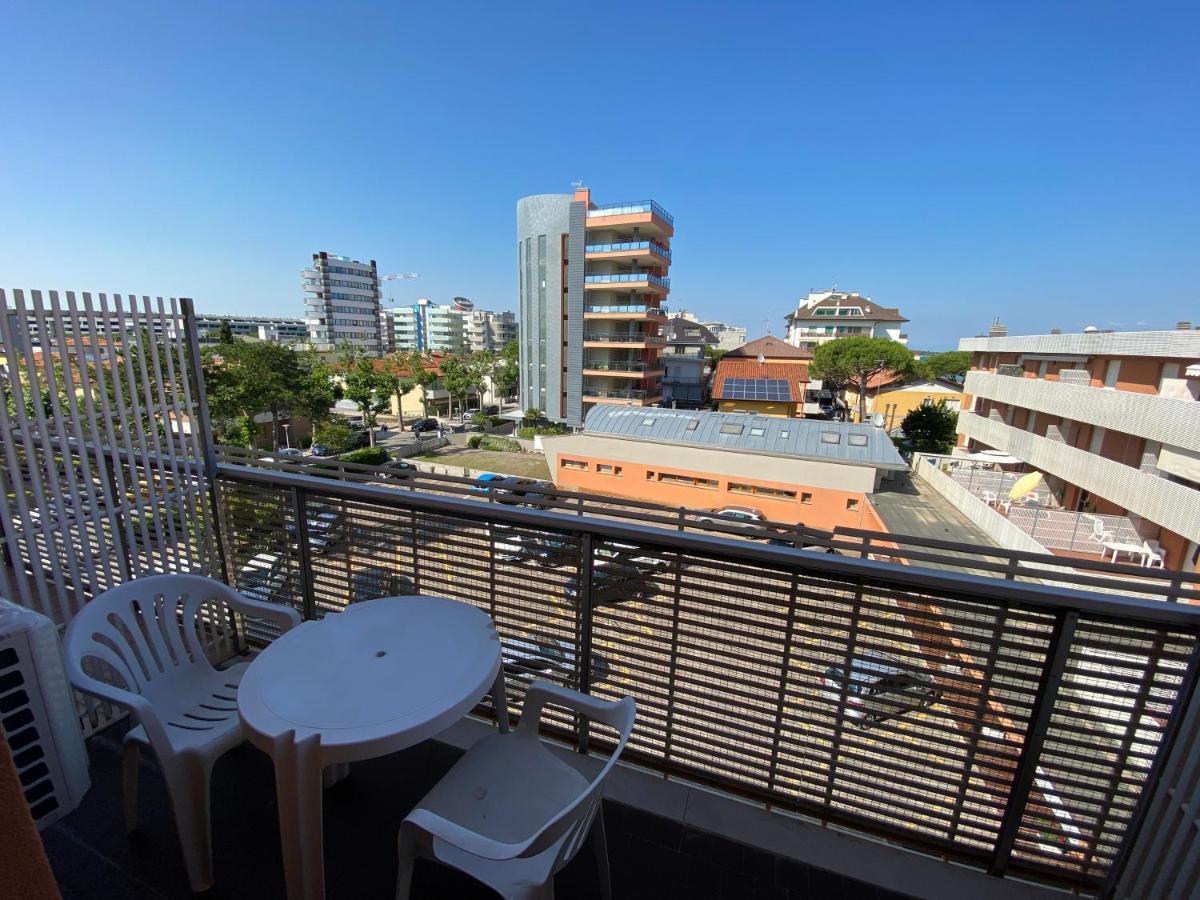 Apartamento Casa Mare Lignano Sabbiadoro Exterior foto